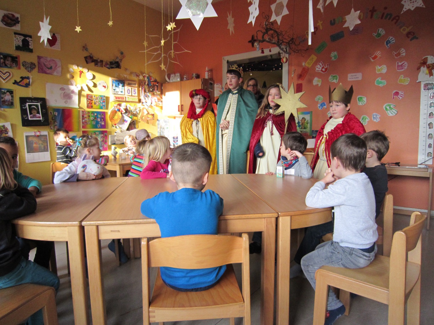 Sternsinger im Kindergarten Christus König – Kindergarten Christus-König