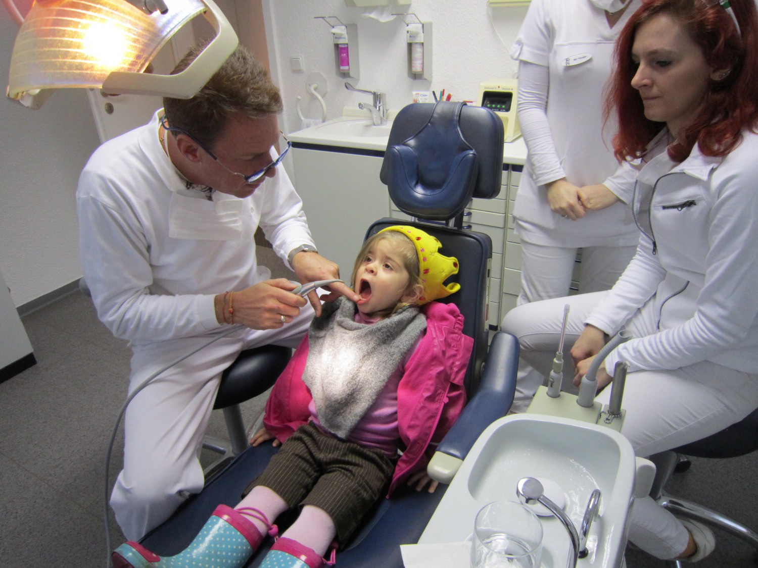 Wir besuchen den Zahnarzt – Kindergarten Christus-König