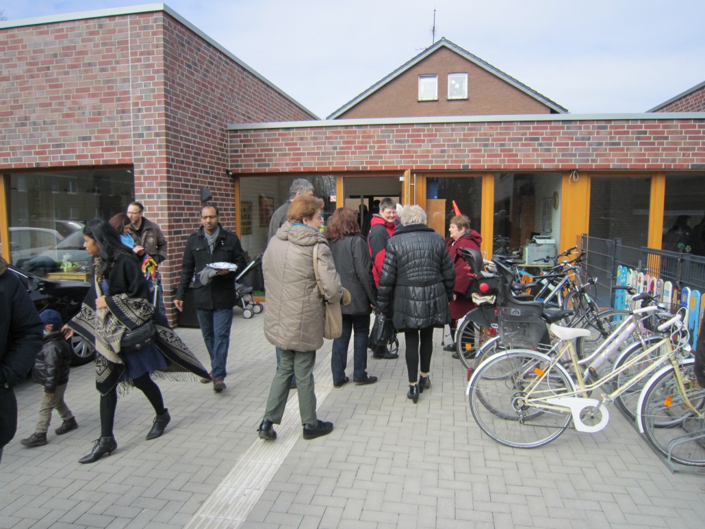  Foto zu Tag der offenen Tür im neuen Kindergarten – Kindergarten Christus-König 