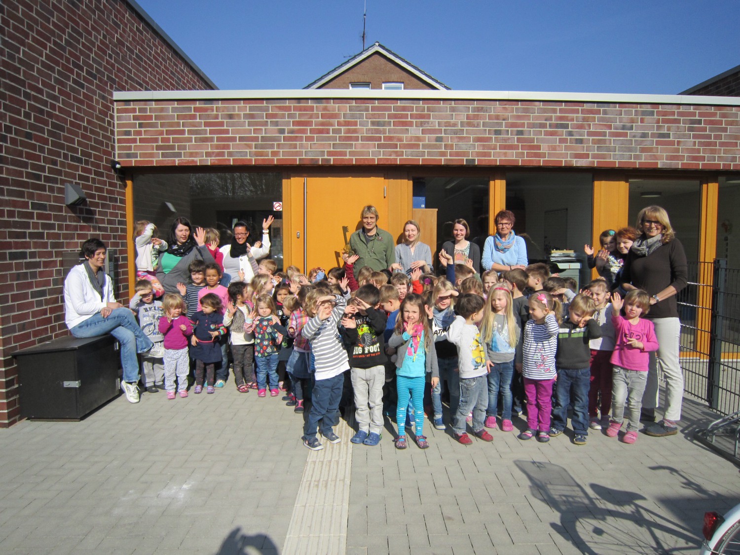 Einweihung des neuen Kindergartens – Kindergarten Christus-König