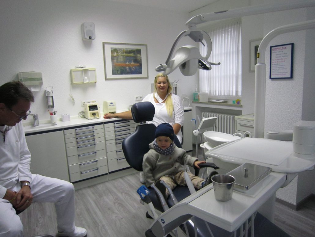 Wir besuchen den Zahnarzt – Kindergarten Christus-König