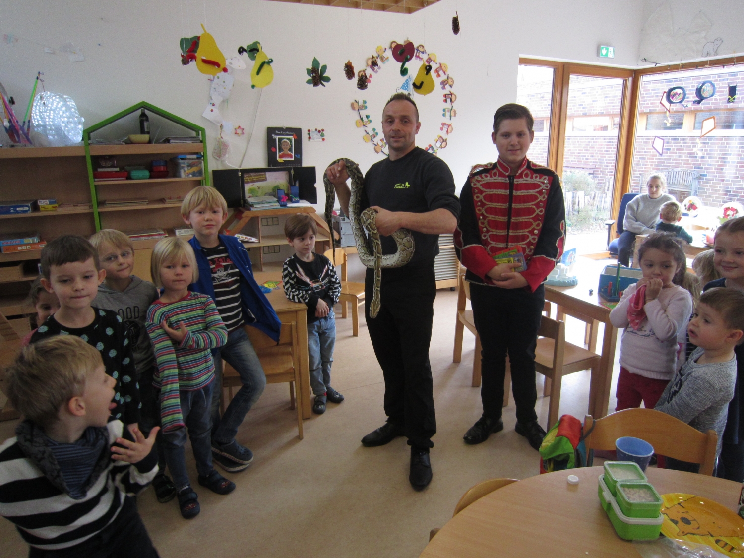 Zirkusbesuch im Kindergarten – Kindergarten Christus-König